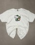 Biały T-shirt ARCIAS 150 gsm z kocim nadrukiem DTF.