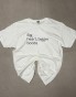 Biały T-shirt ARCIAS 150 gsm z wyrazistym nadrukiem DTF.
