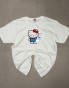 Biały T-shirt ARCIAS 150 gsm z kocim nadrukiem i barowym motywem.